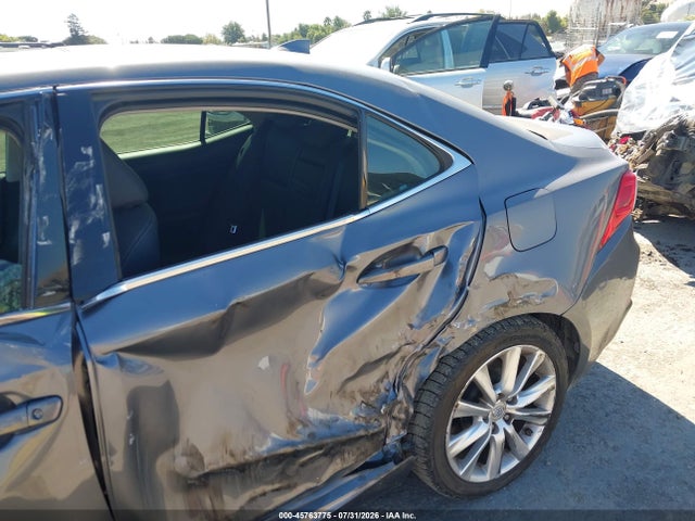 Lexus IS 250 2014 JTHBF1D29E5017090 Image 14