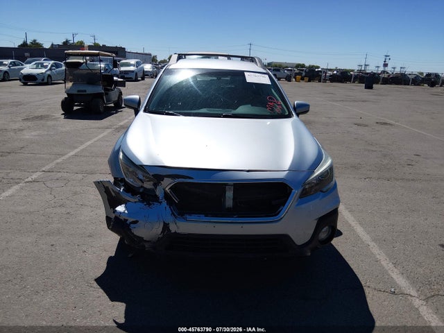 Subaru Outback 2.5i Premium 2018 4S4BSACC1J3200640 Image 12