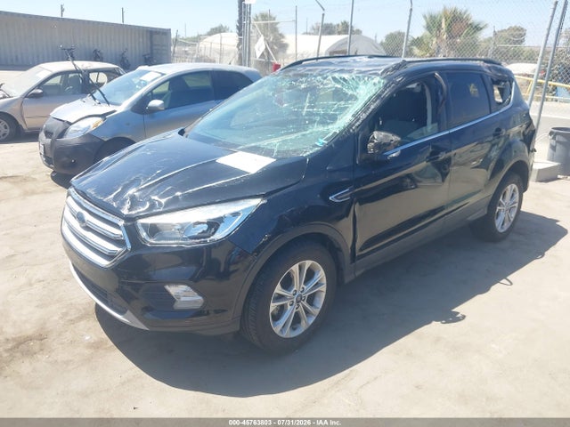 45763803 :رقم المزاد ، 1FMCU0GDXJUB44638 vin ، 2018 Ford Escape Se مزاد بيع