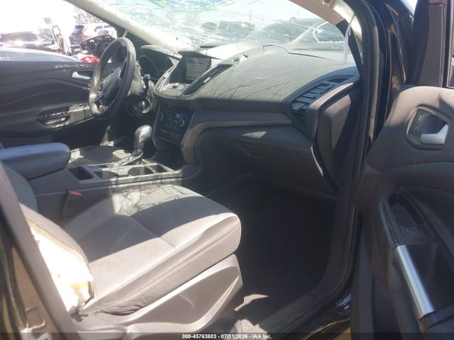 45763803 :رقم المزاد ، 1FMCU0GDXJUB44638 vin ، 2018 Ford Escape Se مزاد بيع