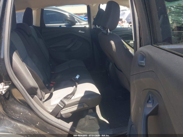 45763803 :رقم المزاد ، 1FMCU0GDXJUB44638 vin ، 2018 Ford Escape Se مزاد بيع