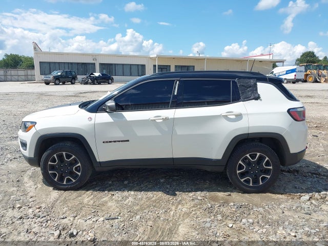 45763825 :رقم المزاد ، 3C4NJDDB8KT780132 vin ، 2019 Jeep Compass Trailhawk 4x4 مزاد بيع