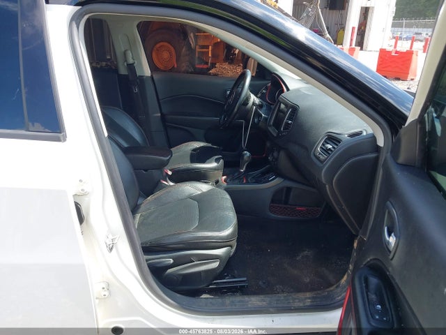 45763825 :رقم المزاد ، 3C4NJDDB8KT780132 vin ، 2019 Jeep Compass Trailhawk 4x4 مزاد بيع