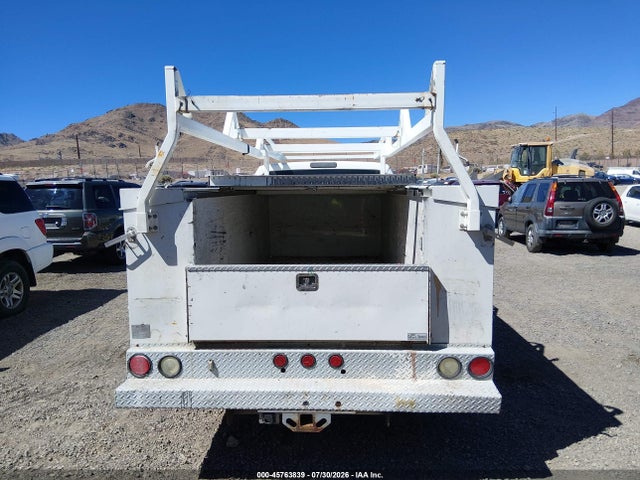Ford F-350 Chassis Xl 2015 1FD8X3ET5FEA05060 Image 15