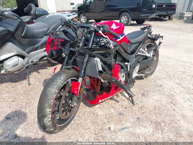 2025 Honda Cbr650 R მანქანა იყიდება აუქციონზე, vin: MLHRH1556S5101072, აუქციონის ნომერი: 45763889