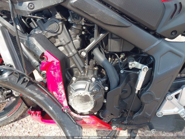 2025 Honda Cbr650 R მანქანა იყიდება აუქციონზე, vin: MLHRH1556S5101072, აუქციონის ნომერი: 45763889