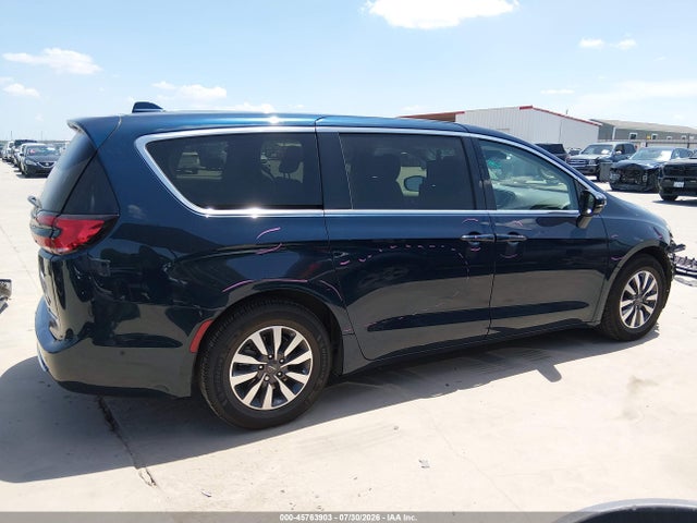 Продаж на аукціоні авто 2022 Chrysler Pacifica Hybrid Touring L, vin: 2C4RC1L72NR196601, номер лоту: 45763903