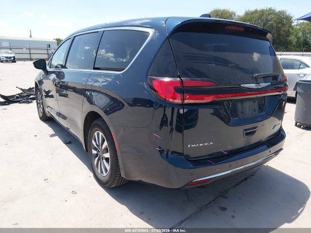 Продаж на аукціоні авто 2022 Chrysler Pacifica Hybrid Touring L, vin: 2C4RC1L72NR196601, номер лоту: 45763903