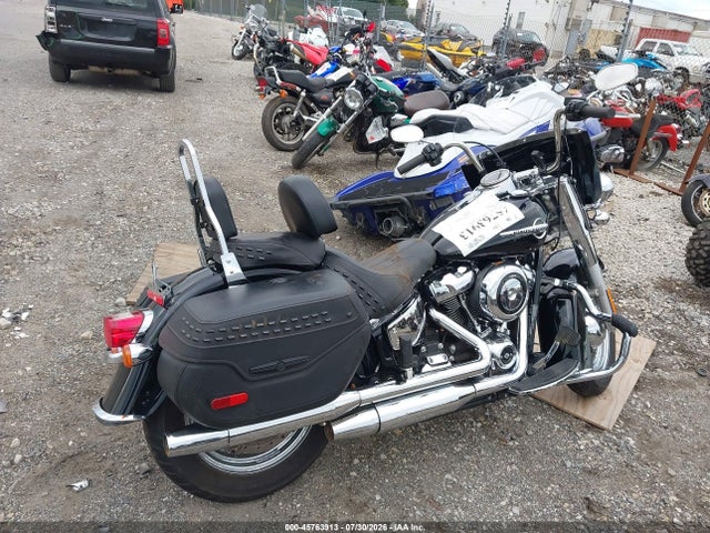 Harley-Davidson FLHC 2020 1HD1YAJ19LB069447 Image 4