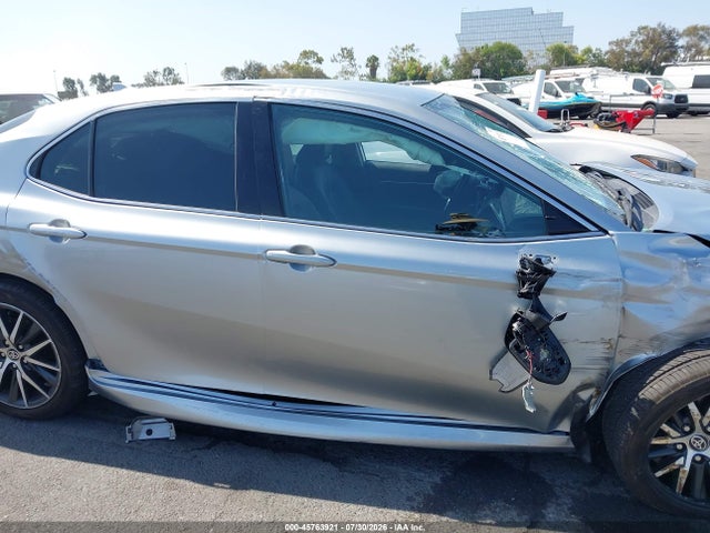Toyota CAMRY XLE 2023 4T1F11AK4PU830945 Image 13