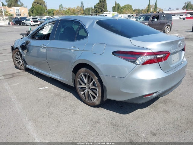 Toyota CAMRY XLE 2023 4T1F11AK4PU830945 Image 3