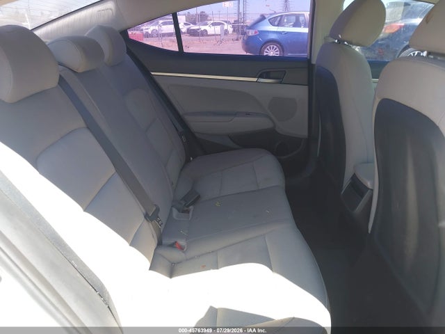 Hyundai ELANTRA SE 2017 5NPD74LF2HH110261 Image 8