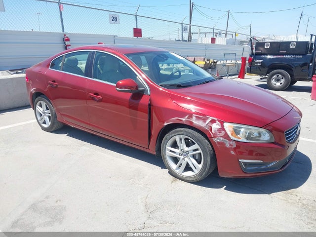 45764029 :رقم المزاد ، YV1612FS9E2295813 vin ، 2014 Volvo S60 T5 Platinum مزاد بيع