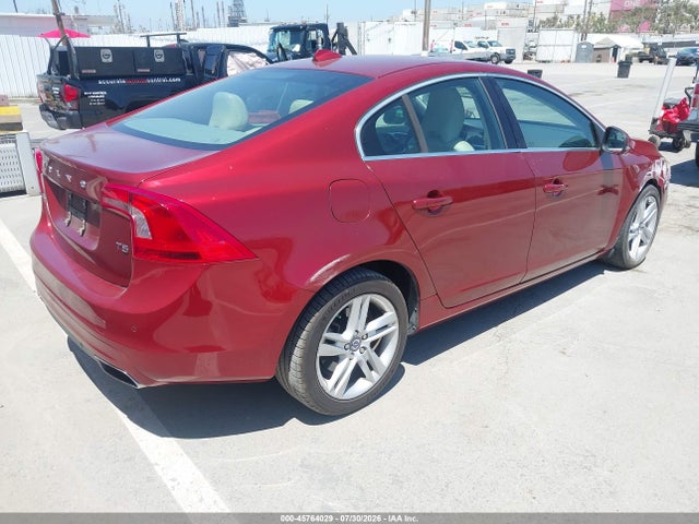 45764029 :رقم المزاد ، YV1612FS9E2295813 vin ، 2014 Volvo S60 T5 Platinum مزاد بيع