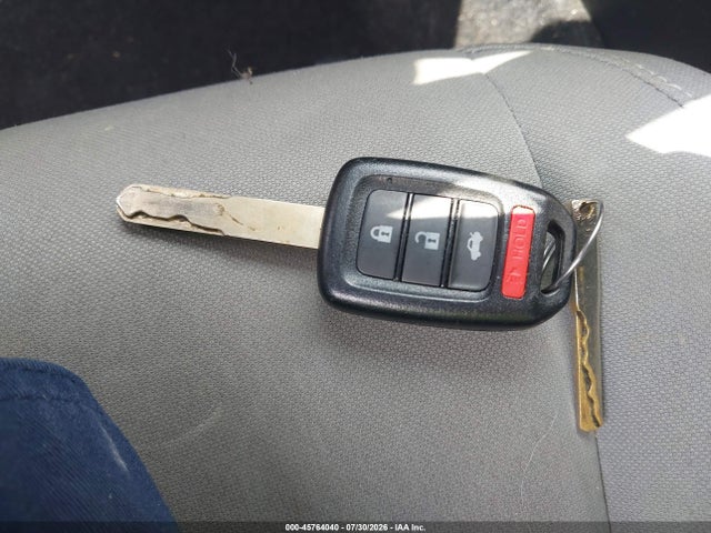 45764040 :رقم المزاد ، 19XFC2F56GE219515 vin ، 2016 Honda Civic Lx مزاد بيع