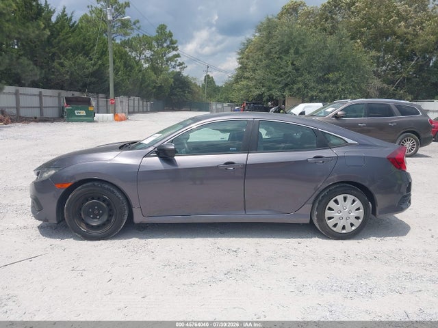 45764040 :رقم المزاد ، 19XFC2F56GE219515 vin ، 2016 Honda Civic Lx مزاد بيع