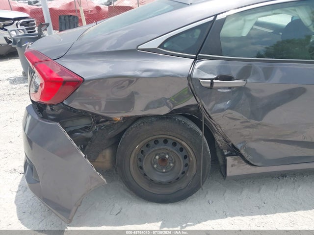 45764040 :رقم المزاد ، 19XFC2F56GE219515 vin ، 2016 Honda Civic Lx مزاد بيع
