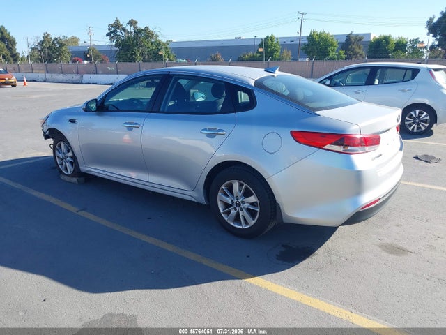 KNAGT4L38H5132826 KIA Optima Lx