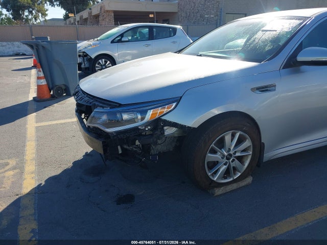 KNAGT4L38H5132826 KIA Optima Lx
