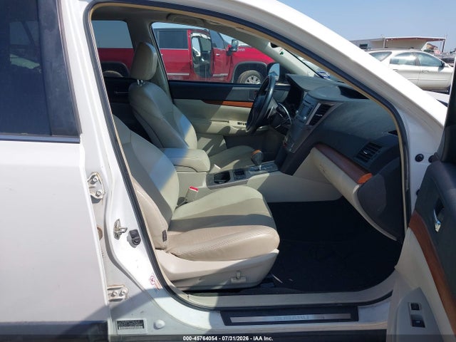 Aukcja sprzedaży 2014 Subaru Outback 2.5i Limited, vin: 4S4BRCLC6E3316381, numer aukcji: 45764054