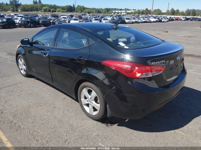 45764059 :رقم المزاد ، 5NPDH4AE0DH202695 vin ، 2013 Hyundai Elantra Gls مزاد بيع
