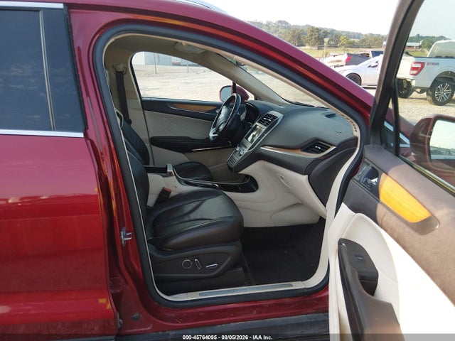 Продажа на аукционе авто 2015 Lincoln Mkc, vin: 5LMCJ2A98FUJ26104, номер лота: 45764095
