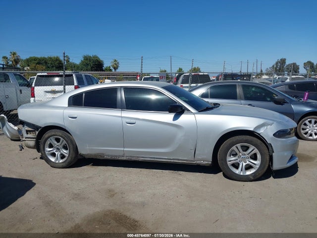2C3CDXBG3PH633493 Dodge Charger Sxt