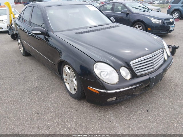 45764099 :رقم المزاد ، WDBUF82J15X170451 vin ، 2005 Mercedes-benz E 320 4matic مزاد بيع