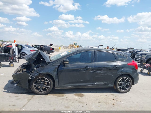 2013 Ford Focus Se მანქანა იყიდება აუქციონზე, vin: 1FADP3K26DL226471, აუქციონის ნომერი: 45764100