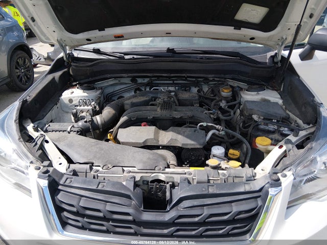 45764128 :رقم المزاد ، JF2SJAAC1JG424706 vin ، 2018 Subaru Forester 2.5i مزاد بيع