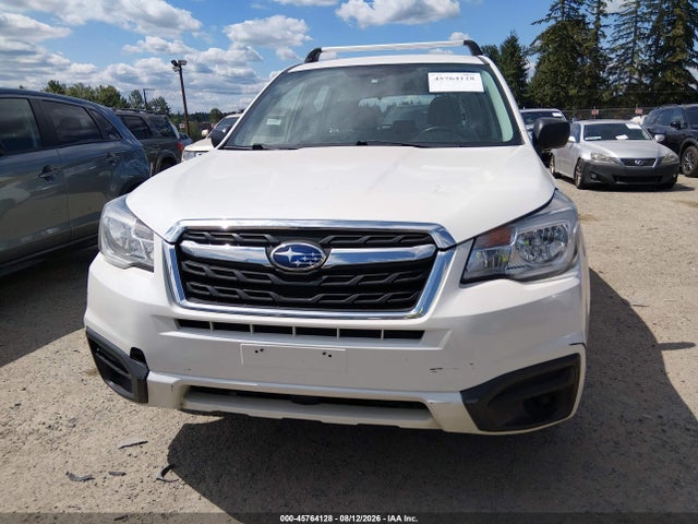 45764128 :رقم المزاد ، JF2SJAAC1JG424706 vin ، 2018 Subaru Forester 2.5i مزاد بيع