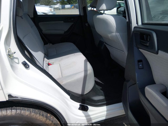 45764128 :رقم المزاد ، JF2SJAAC1JG424706 vin ، 2018 Subaru Forester 2.5i مزاد بيع