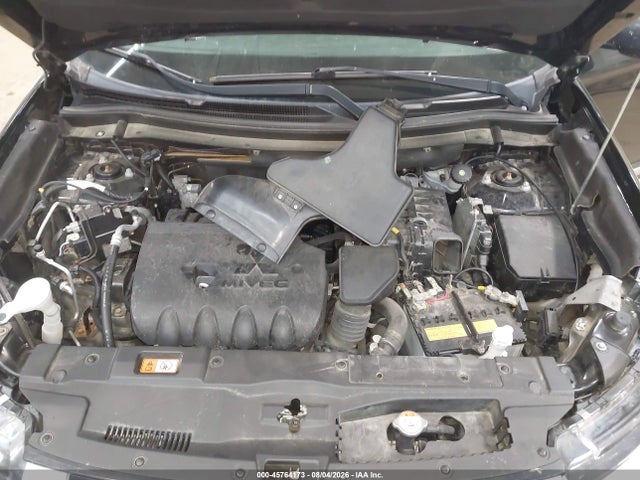 45764173 :رقم المزاد ، JA4AZ3A38KZ021045 vin ، 2019 Mitsubishi Outlander Es مزاد بيع