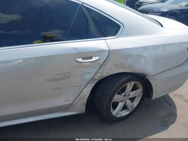 45764192 :رقم المزاد ، 1VWBH7A33DC006041 vin ، 2013 Volkswagen Passat 2.5l Se مزاد بيع