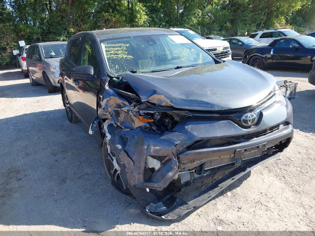 45764317 :رقم المزاد ، JTMBFREV3JJ726592 vin ، 2018 Toyota Rav4 Le مزاد بيع