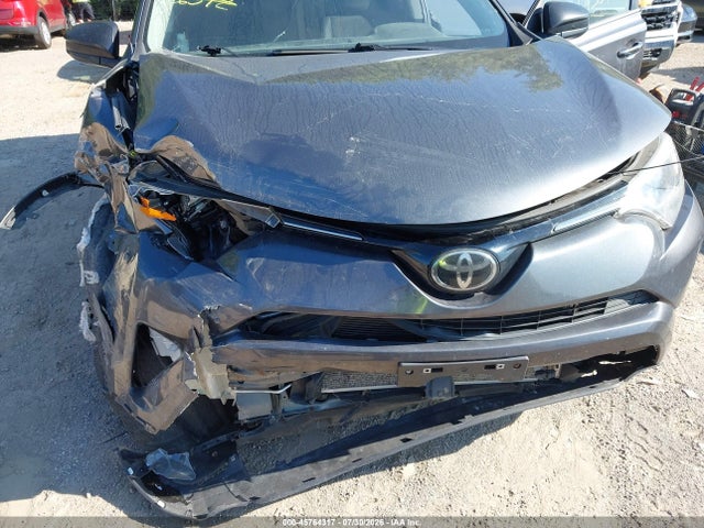45764317 :رقم المزاد ، JTMBFREV3JJ726592 vin ، 2018 Toyota Rav4 Le مزاد بيع