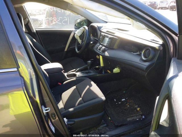 45764317 :رقم المزاد ، JTMBFREV3JJ726592 vin ، 2018 Toyota Rav4 Le مزاد بيع