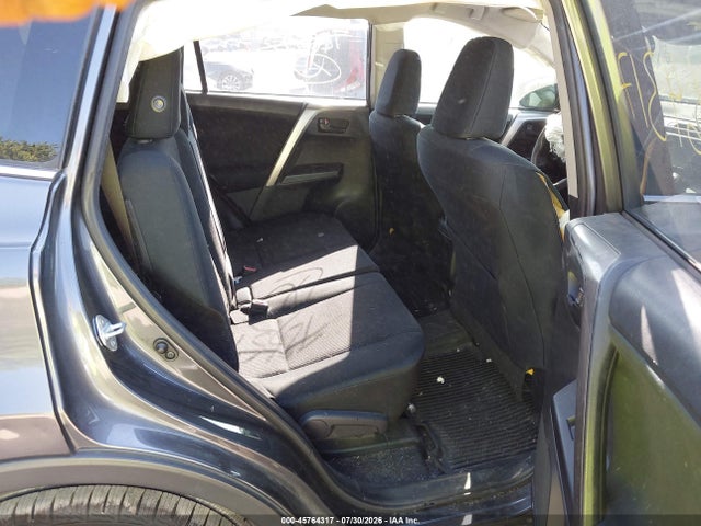 45764317 :رقم المزاد ، JTMBFREV3JJ726592 vin ، 2018 Toyota Rav4 Le مزاد بيع