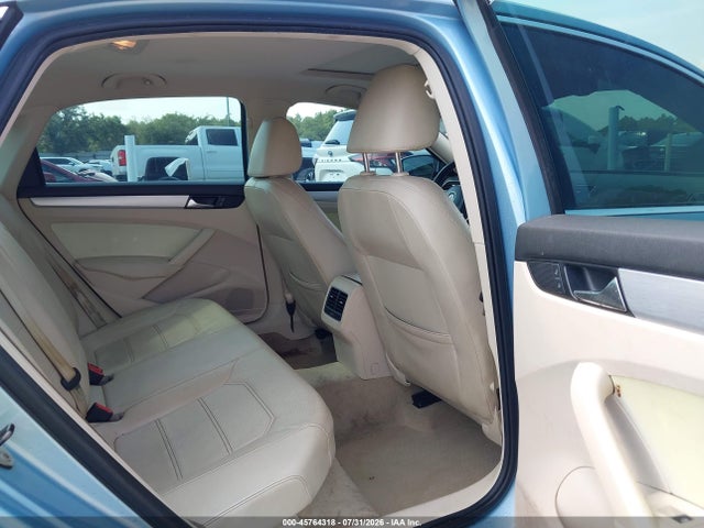 Продажа на аукционе авто 2013 Volkswagen Passat 2.0l Tdi Se, vin: 1VWBN7A39DC044298, номер лота: 45764318