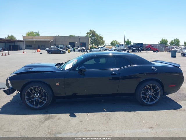 45764320 :رقم المزاد ، 2C3CDZFJ4NH109011 vin ، 2022 Dodge Challenger R/t Scat Pack مزاد بيع