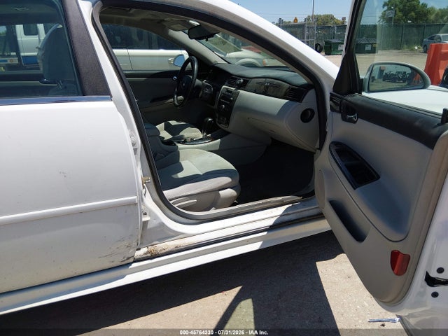2G1WB5E39E1179745 Chevrolet Impala Limited Lt