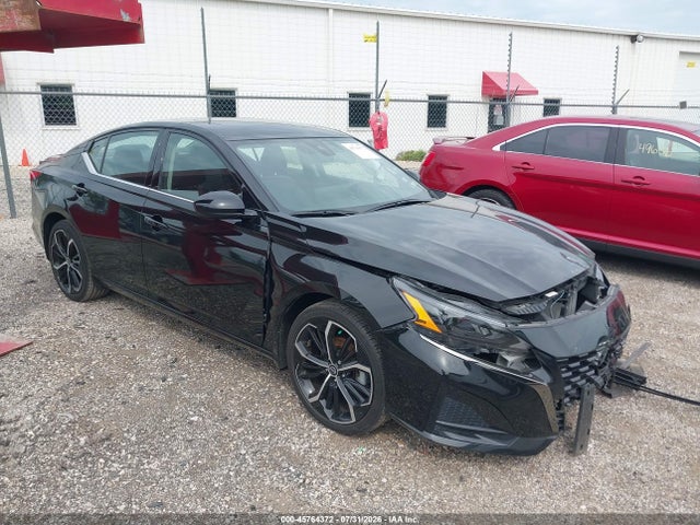 45764372 :رقم المزاد ، 1N4BL4CVXPN402867 vin ، 2023 Nissan Altima Sr Fwd مزاد بيع