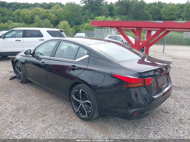 45764372 :رقم المزاد ، 1N4BL4CVXPN402867 vin ، 2023 Nissan Altima Sr Fwd مزاد بيع