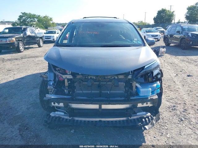 Toyota SIENNA LE 2026 5TDKRKECXTS317864 Image 11