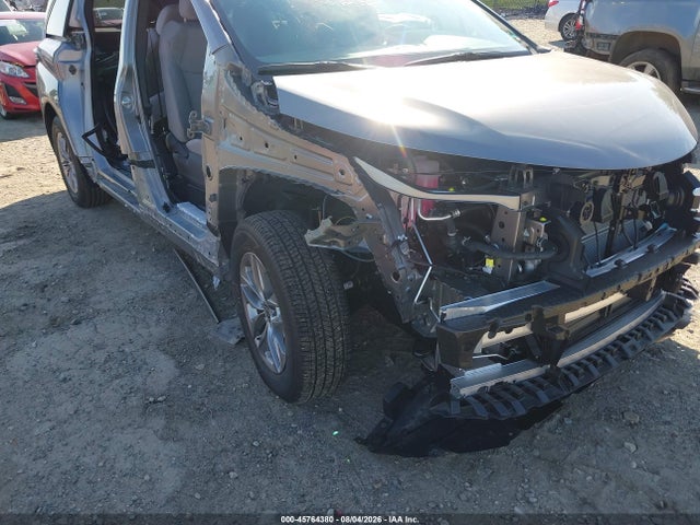 Toyota SIENNA LE 2026 5TDKRKECXTS317864 Image 16