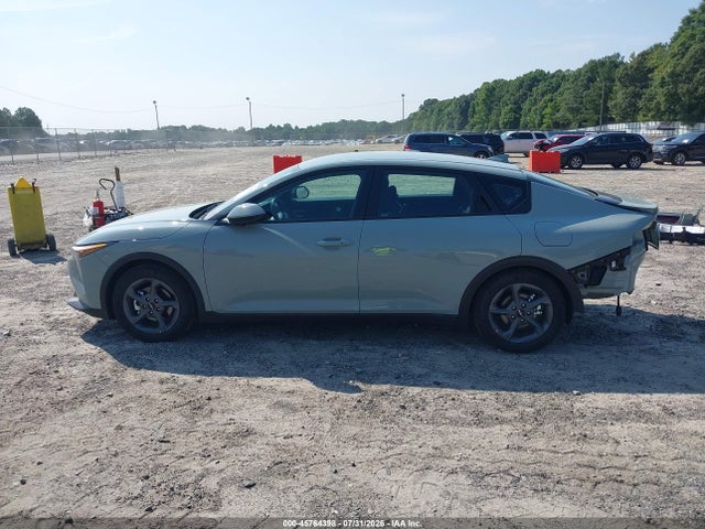 Продажа на аукционе авто 2026 Kia K4 Lxs, vin: 3KPFT4DE8TE272516, номер лота: 45764398