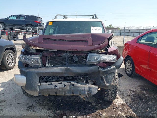 45764547 :رقم المزاد ، JTEBU11F470100615 vin ، 2007 Toyota Fj Cruiser مزاد بيع