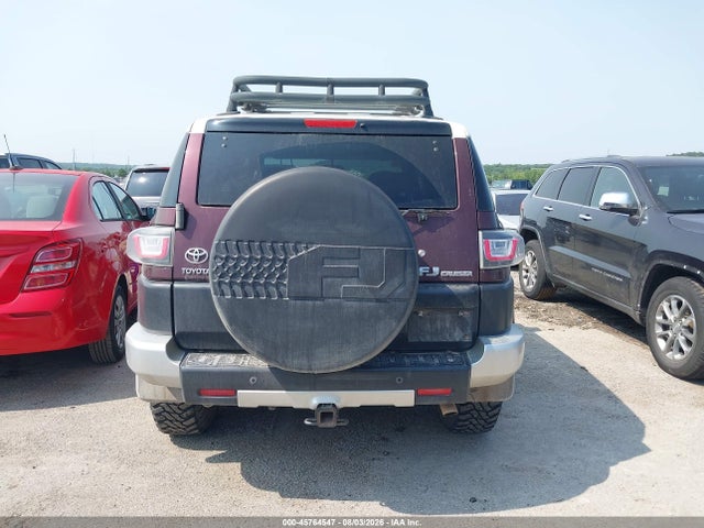 45764547 :رقم المزاد ، JTEBU11F470100615 vin ، 2007 Toyota Fj Cruiser مزاد بيع