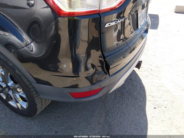 1FMCU9G98FUA07608 Ford ESCAPE SE