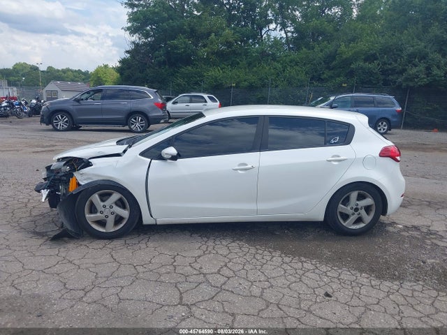 KIA FORTE LX 2016 KNAFK5A82G5620980 Image 14